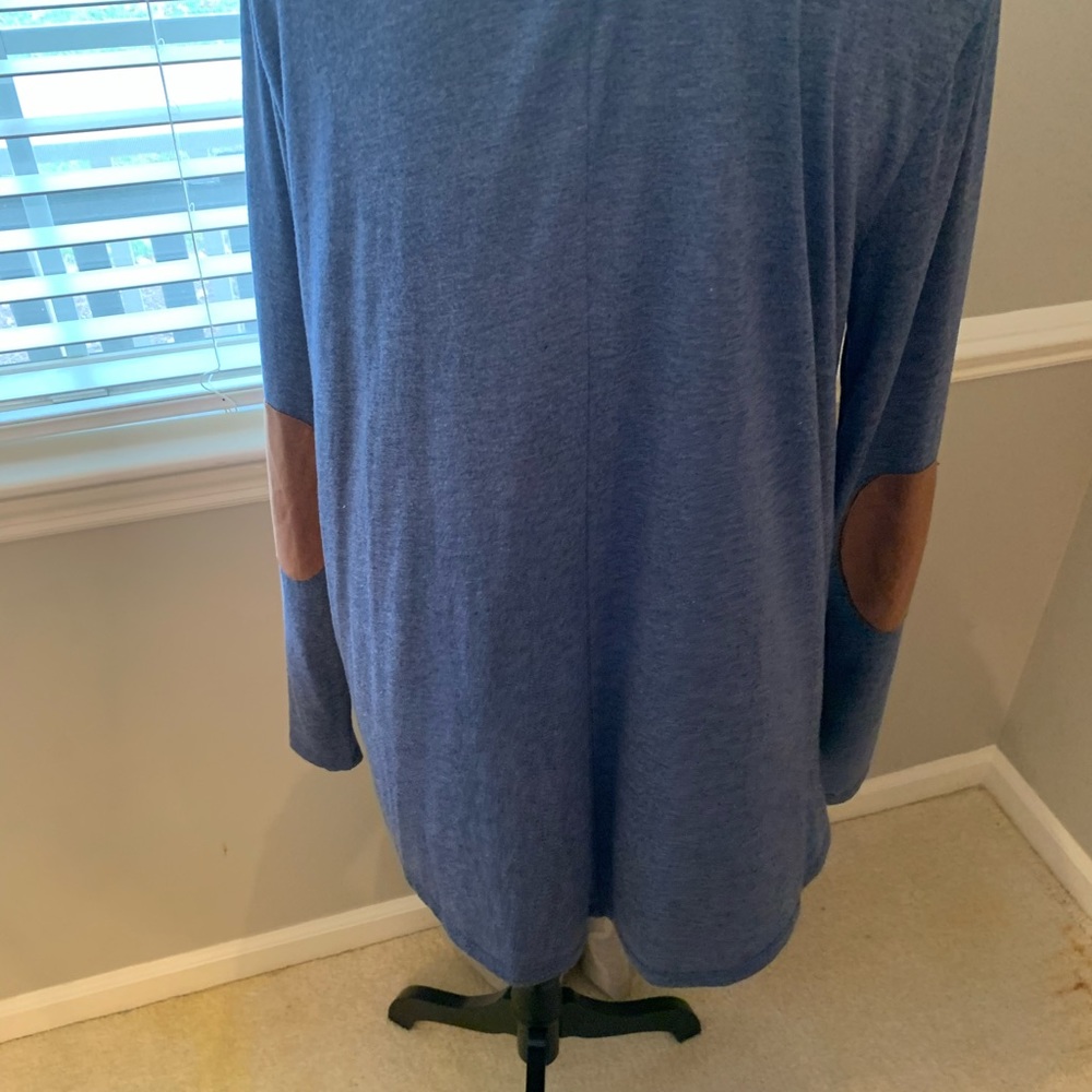 Umgee Navy and Brown Lace up Shirt, Size Large - Picture 4 of 5